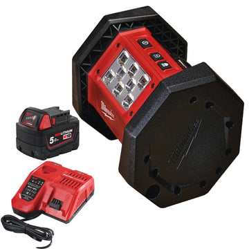 Milwaukee M18 LED Area Light Kit 5.0Ah Fast Charge — Bundle 26